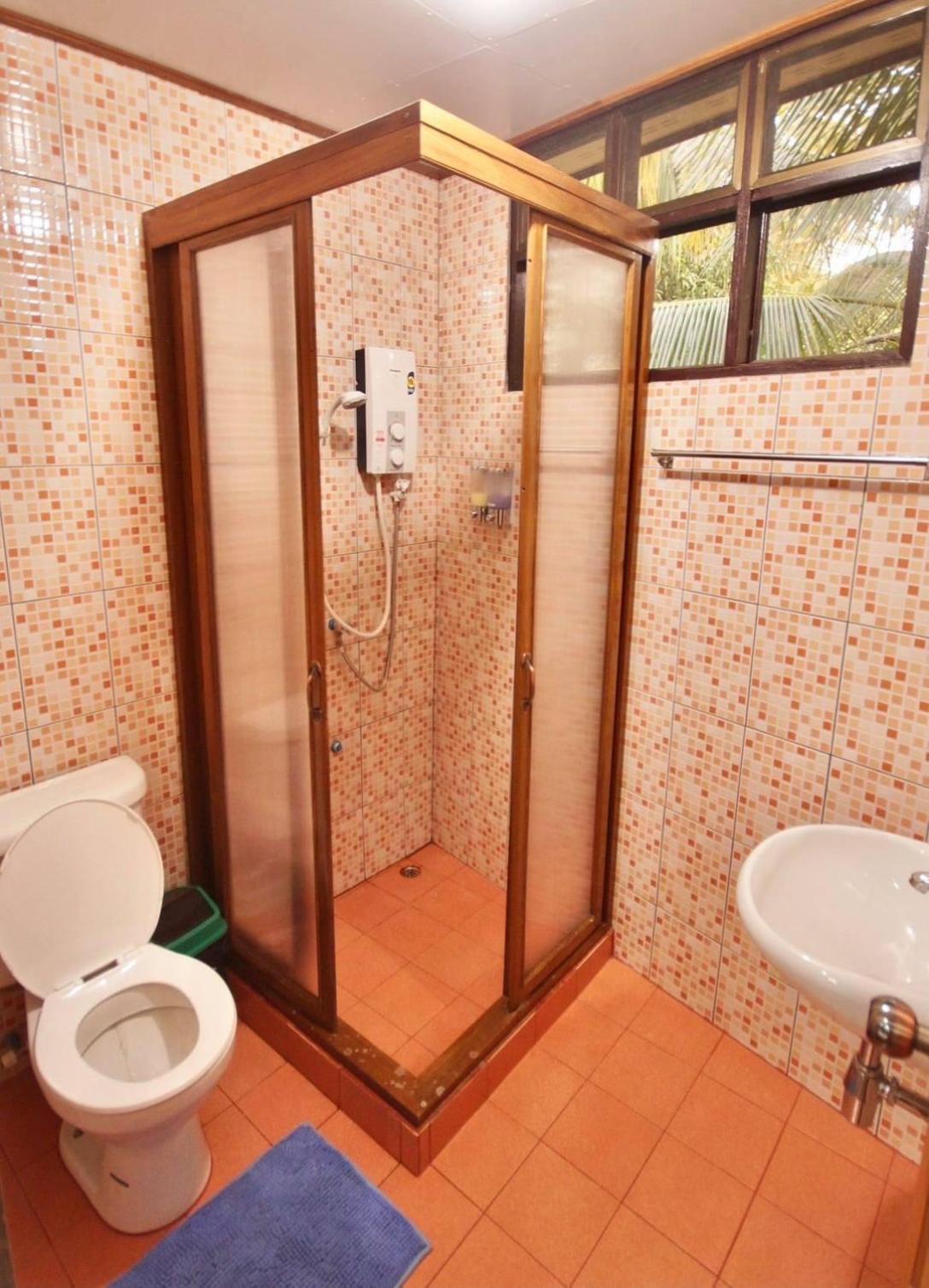 เรือนสารภี Appartement Phrae Buitenkant foto